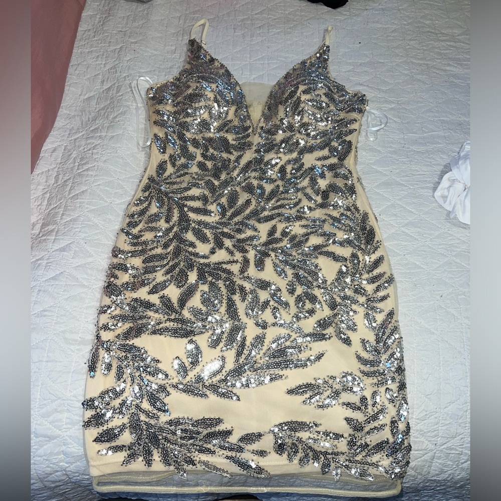 Brand new fashion nova dress!